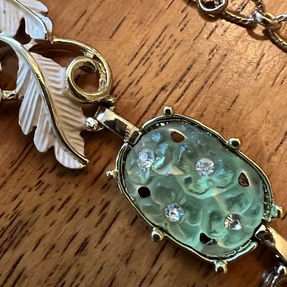 Emmons Jewelry Vintage Emmons 7 In Gold Necklace With Flowers And